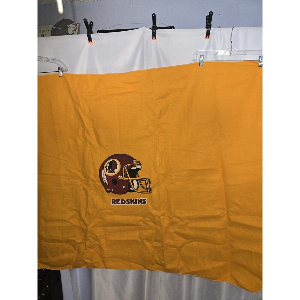 Washington Redskins Large Yellow Throw Blanket (T-AA)